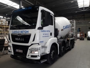 Notre filiale Carolo-béton renforce ses possibilités de livraisons avec un nouveau camion mixer !