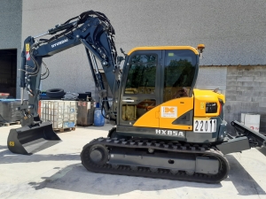 Acquisition d'une nouvelle pelle compacte - la HX85A d'Hyundai !!